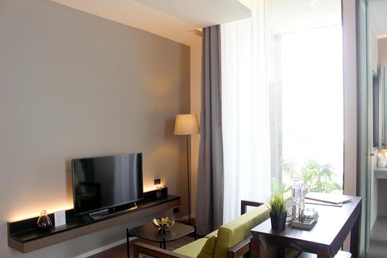 T2 Residence Sathorn Bangkok Bagian luar foto